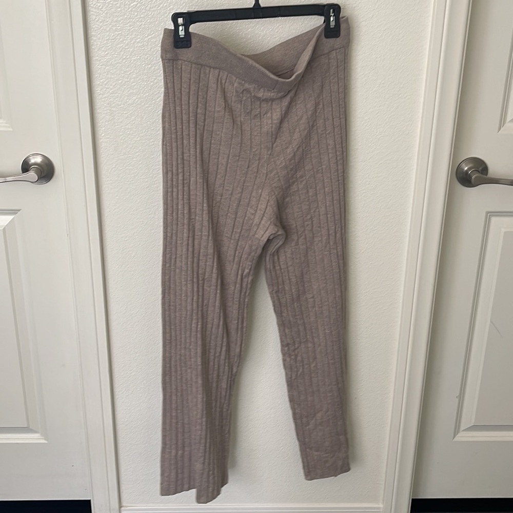 H&M Ribbed Lounge Pants - Picture 3 of 4